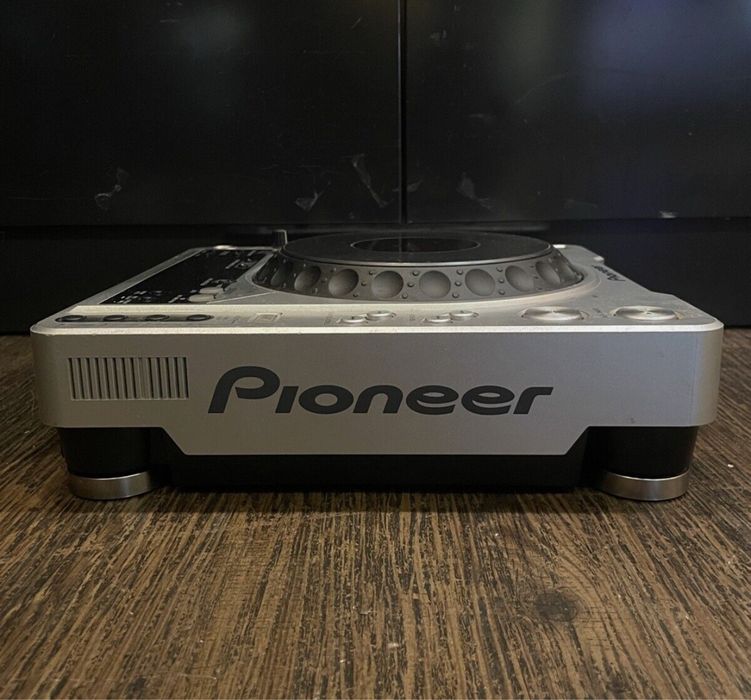 Pioneers CDJ 800 MK2 ( PAR ) novos
