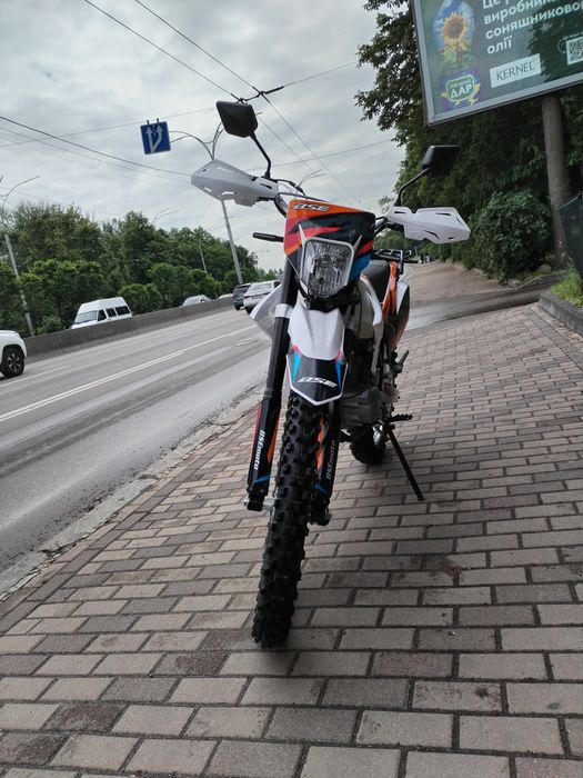 Мотоцикл BSE J3 ENDURO (175FMM)