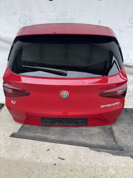 Кришка багажника комлпектна Alfa Romeo Stelvio 2016+