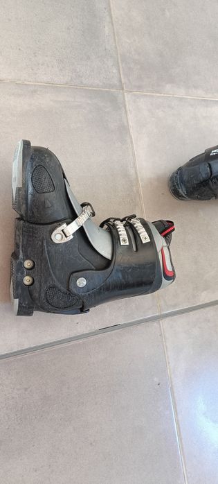 Buty narciarskie regulowane rozm ok 34 (220-255cm)