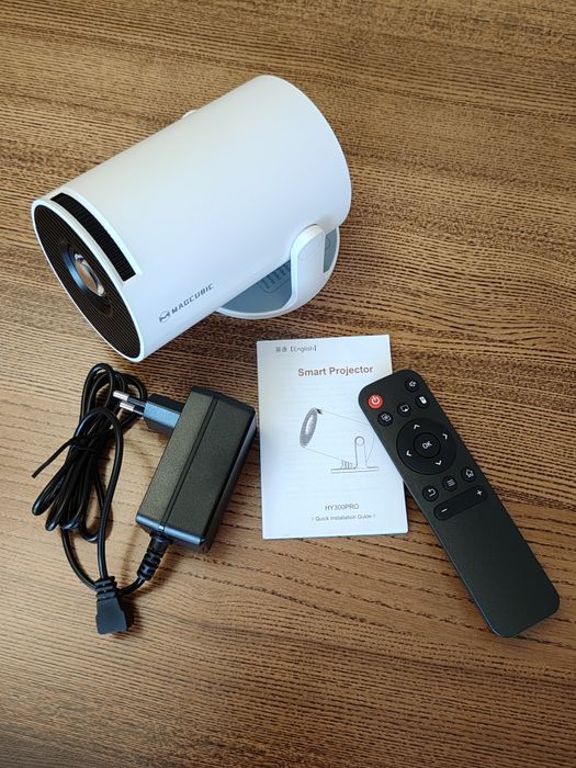 Проектор Magcubic HY300 Pro NEW, Android 14, домашній кінотеатр