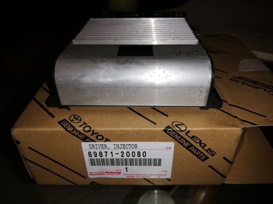 Centralina de injeção avensis t27 diesel Avariada