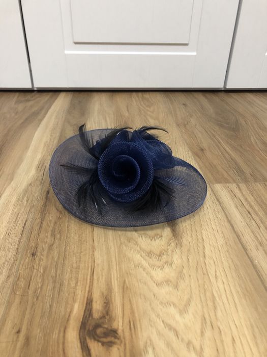 Шляпка/вуалетка на заколці