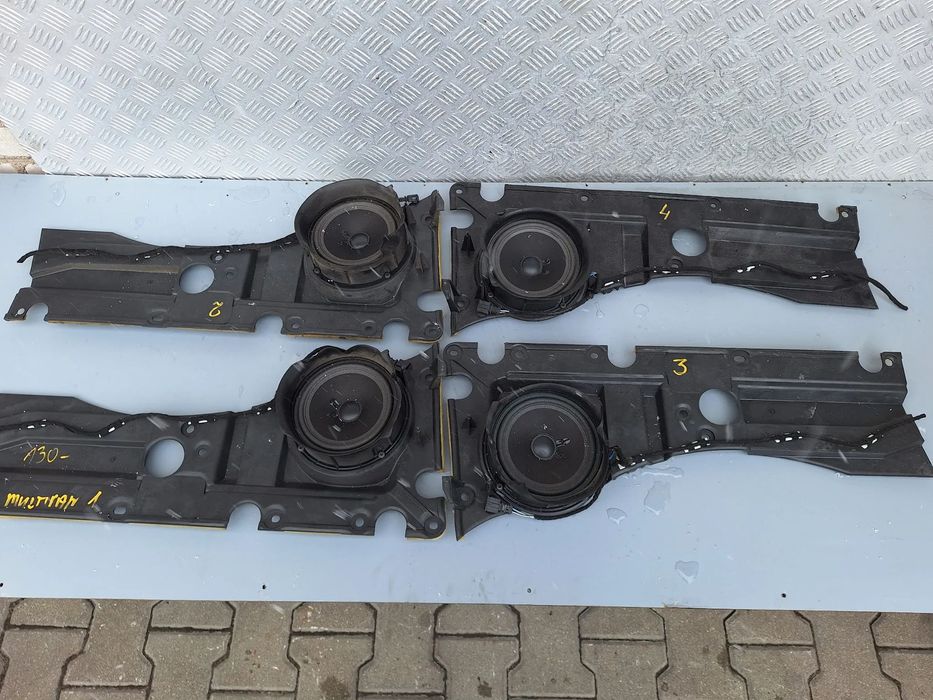 GŁOŚNIK PRAWY LEWY TYŁ - VW MULTIVAN TRANSPORTER T5 CARAVELLE