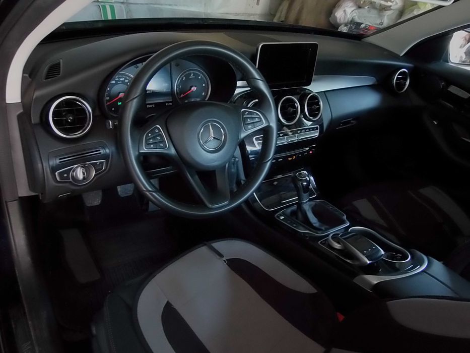 Mercedes Benz C200D bardzo ekonomiczny