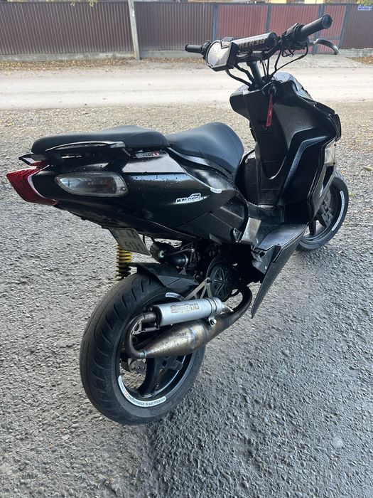 Продам мопед Aprilia gen 3