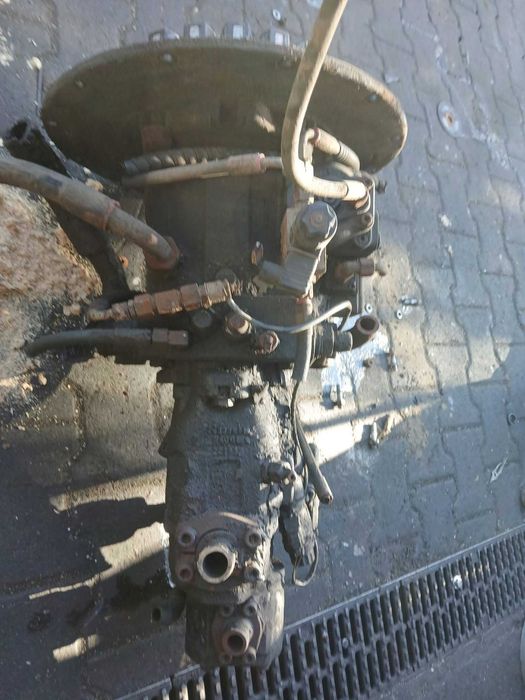 mosty napędowy 212 spicer,silnik hydrauliczny jazdy
