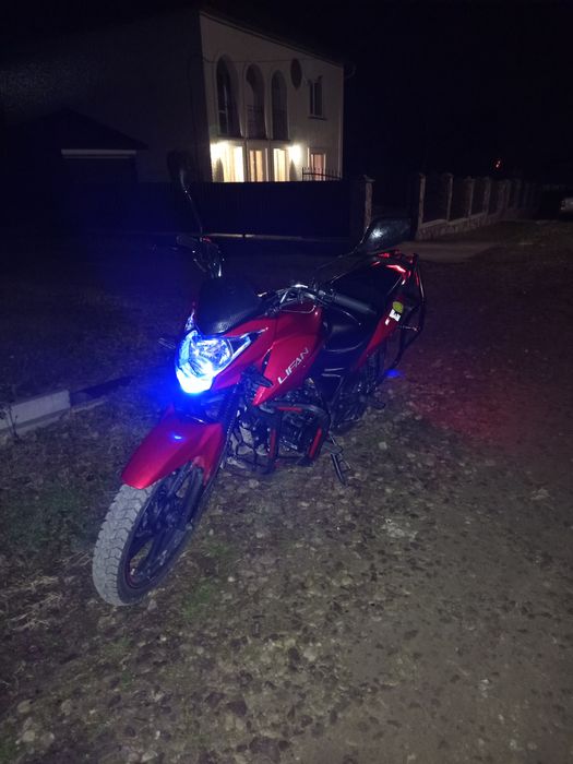 Продам ліфан sityr 200