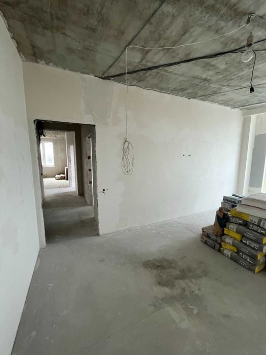 ЖК «4 Сезони», вул. Українки (Гагаріна), 101 м², розпочато ремонт, будівельні матеріали в подарунок