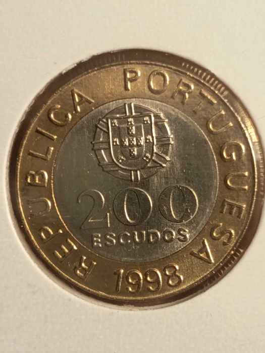 Moedas de 200 escudos Bimetálicas - De rolo