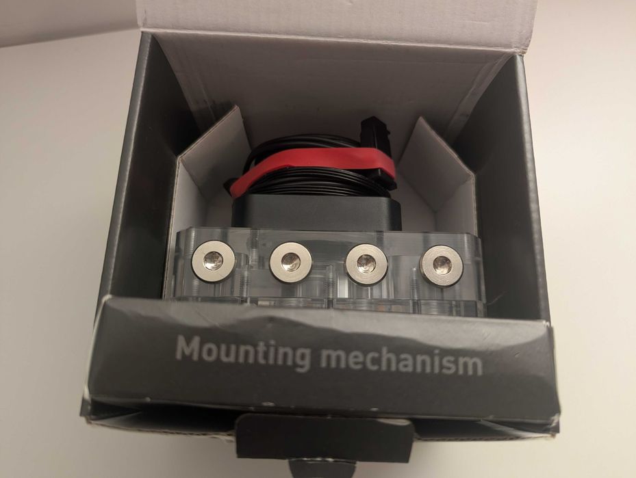 EK-Quantum Kinetic FLT 80 D5 PWM D-RGB - Plexi