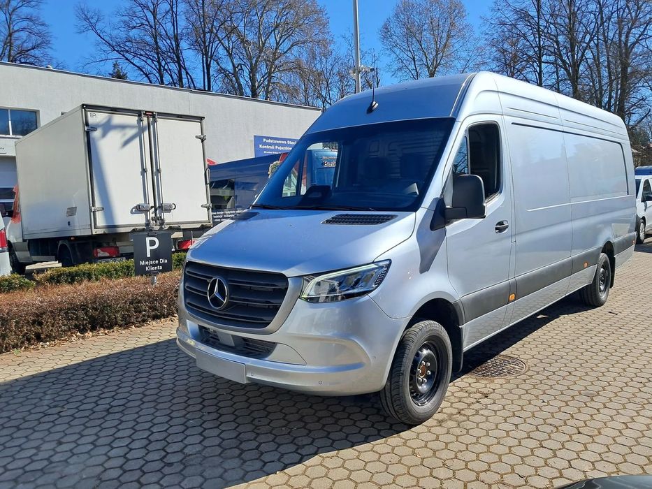 Mercedes-Benz Sprinter 319  MB Sprinter 319 ekstralong Select