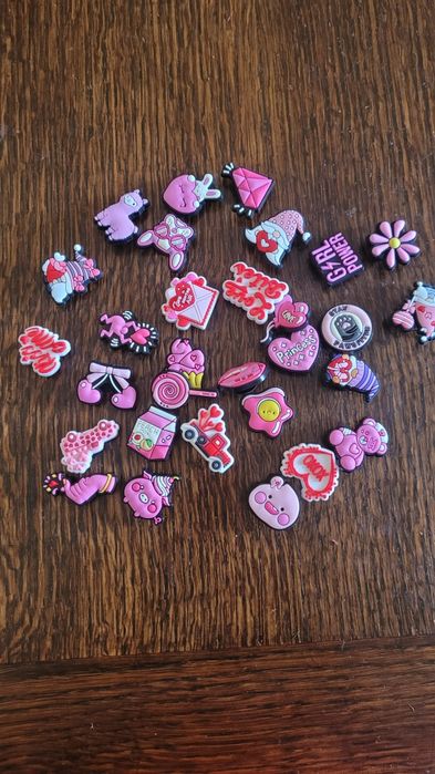 Джибитсы, украшения для кроксов  Crocs