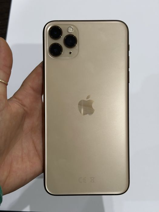 Продам Iphone 11 pro max 256GB