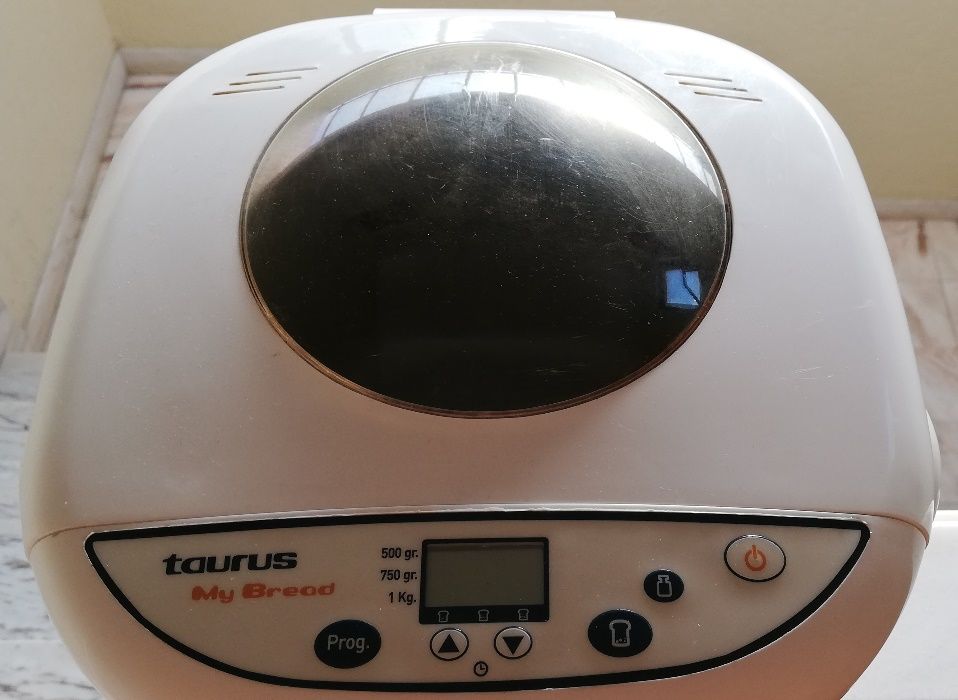 Taurus Bread Machine