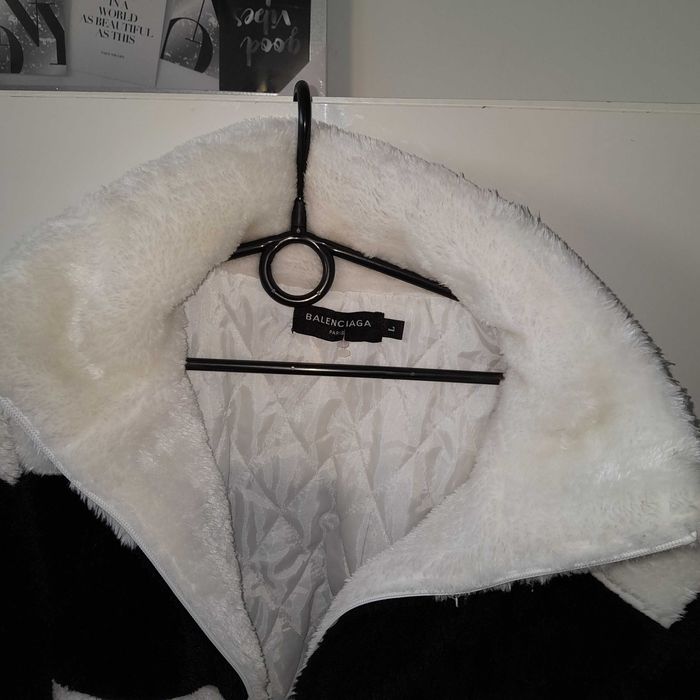 Futerko Balenciaga oversize L białe czarne nowe