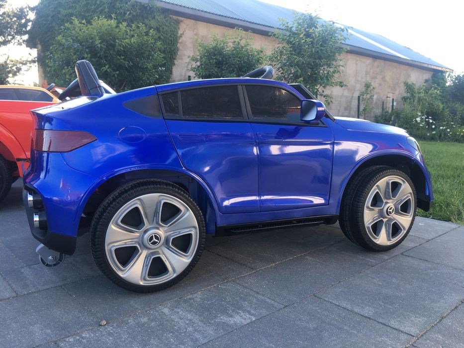 auto na akumulator i pilot