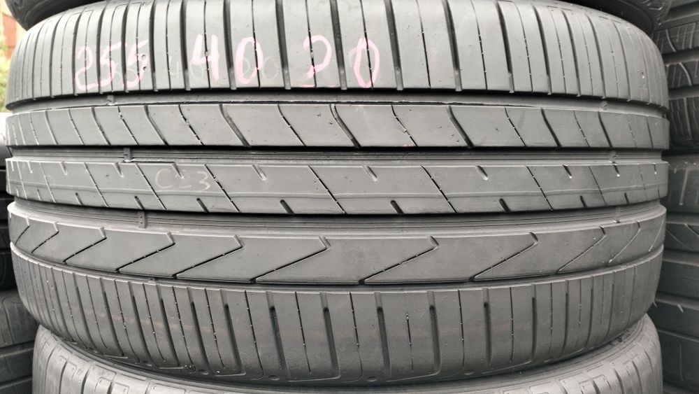 Hankook Ventus S1 evo2 SUV 255/40/R20