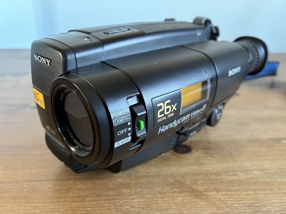 Kamera Sony CCD-TR402E PAL
