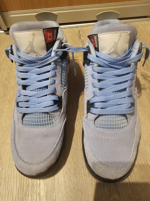 Sprzedam jordan 4 university blue