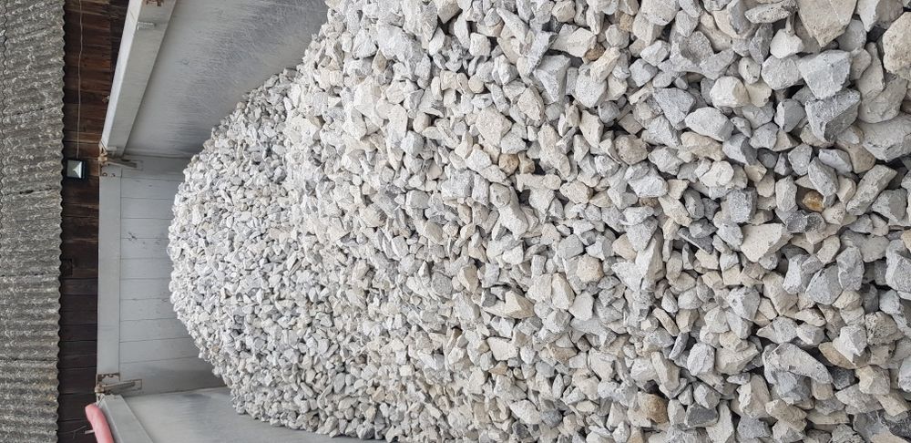 Wszystkiego rodzaju kruszywa z transportem do 27 ton