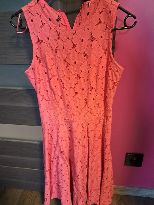 Sukienka różowa rozmiar 34