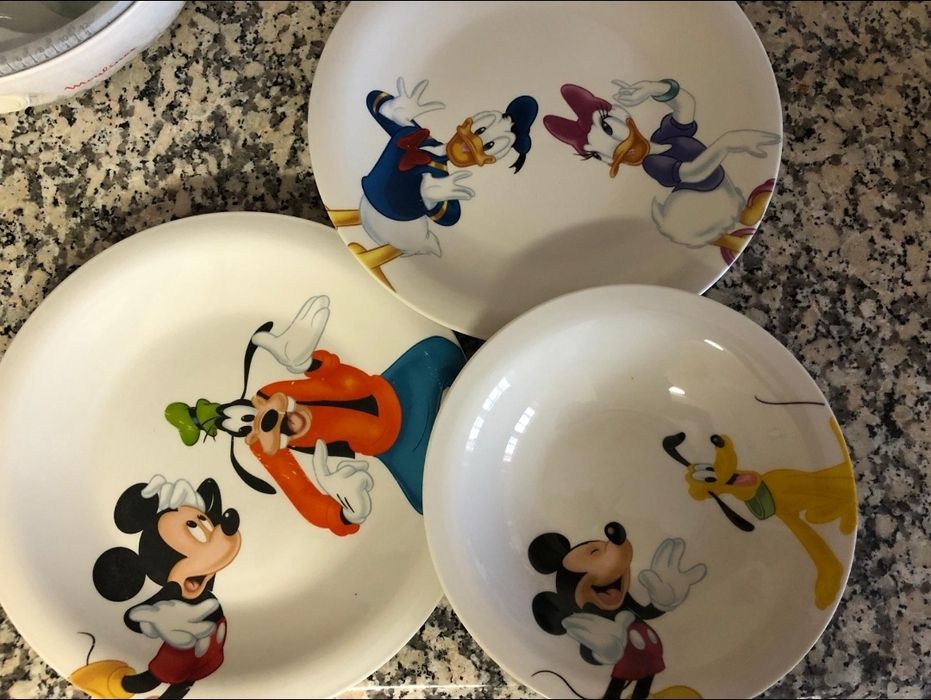 Disney Tableware Assortment446354394301736964