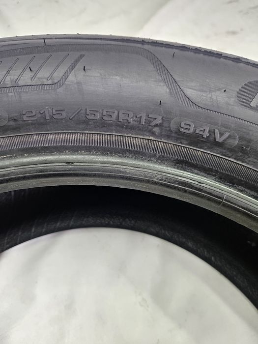 Opona 215/55 R17 GoodYear Vector 4season 2025rok