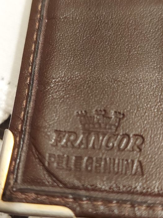 Carteira de Homem da Francor - Pele Genuina - Castanha.