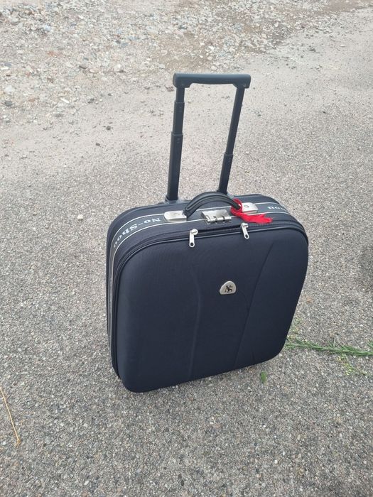 Walizka podróżna samolotówka
