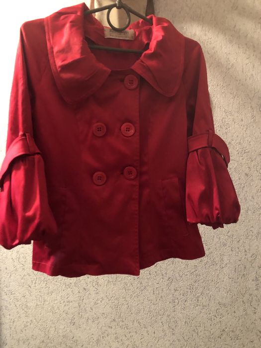 Продам жакет і спортивний костюм для дівчинки