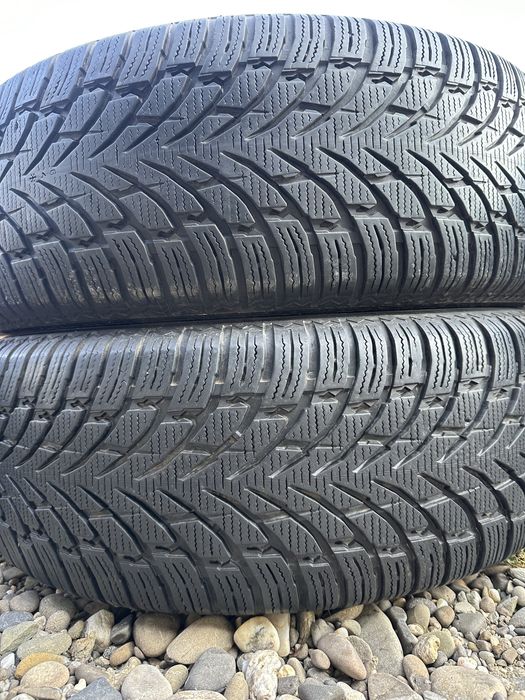 235/65/17 Nokian Tyres WR SUV4