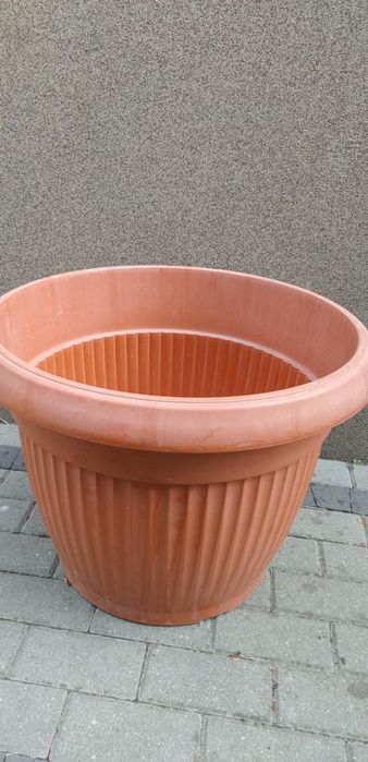 Duża donica ogrodowa