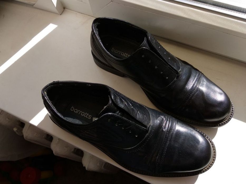 Шкіряні туфлі 43р Barrats Британія