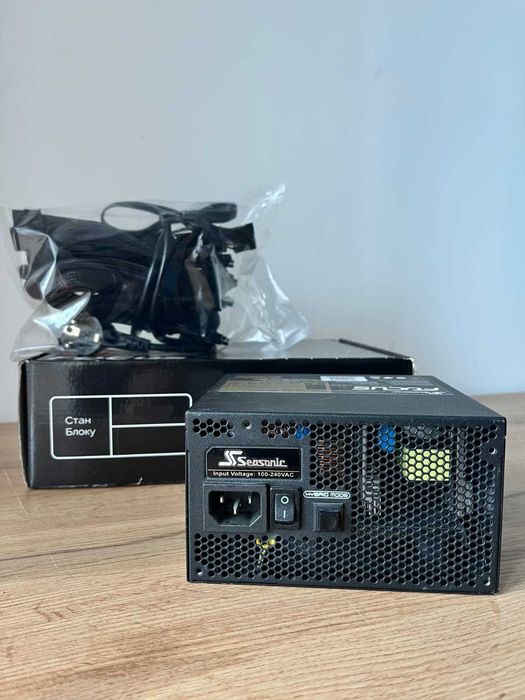 Блок живлення Seasonic Focus GX-550 550W (SSR-550FX) - 3804