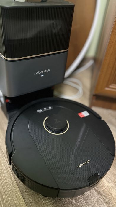 Робот пилосос-миючий.  RoboRock Q5 Max Plus (Black)