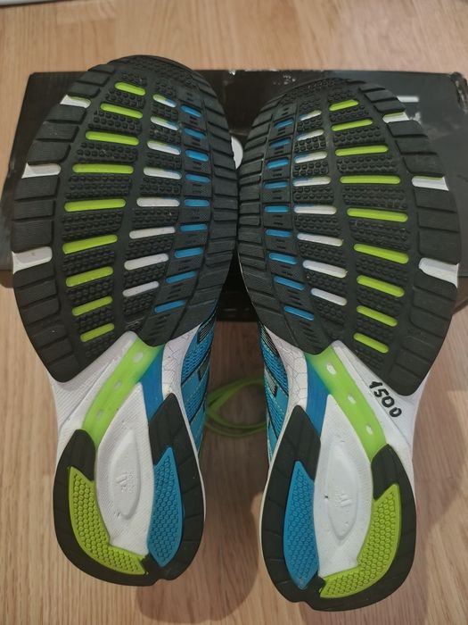 Беговые кроссовки Adidas Adizero Mana 6