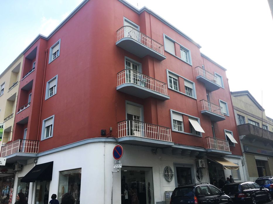 T2 +1 a venda na Avenida de Moscavide, remodelado e mobilado, disponivel 1/07/2026