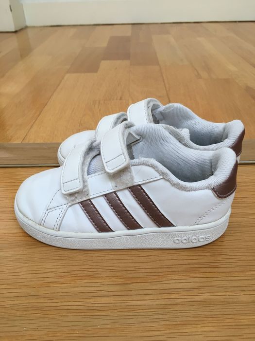 Sapatilhas adidas criança