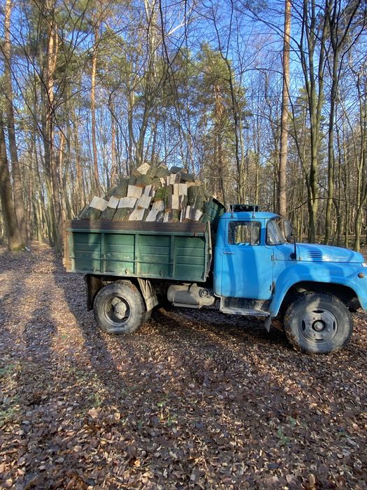 Дрова з доставкою .