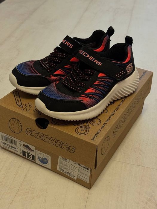 Кросівки для дівчинки