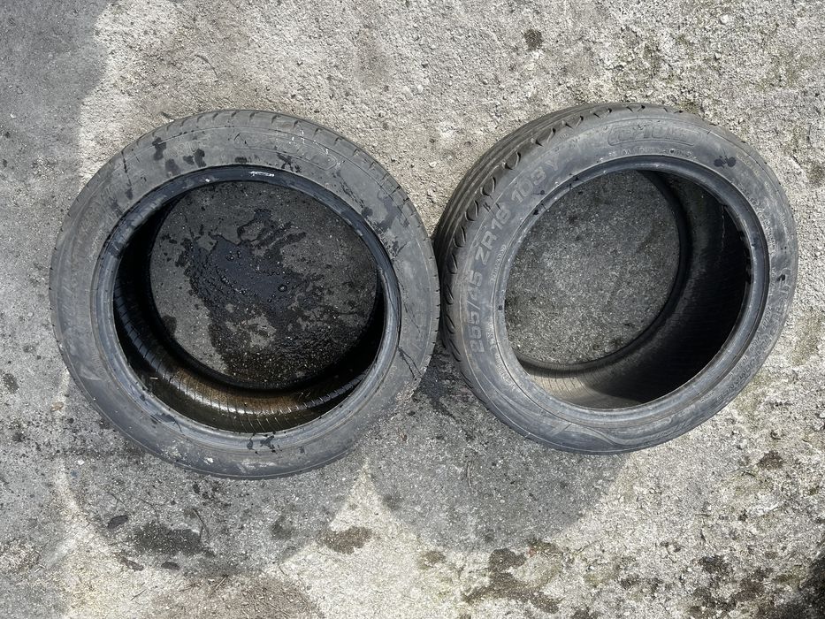 2 x Opony Continental 235/55R19 V XL