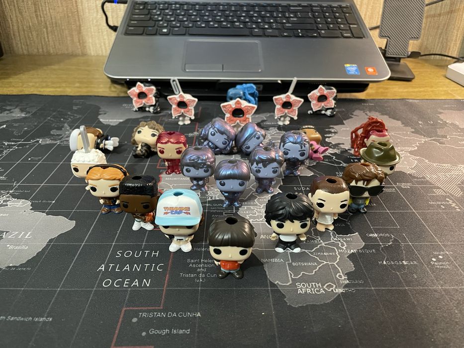 Уілл Дивні Дива Вил Очень Странные Дела Strenger Sings Kinder Кіндер