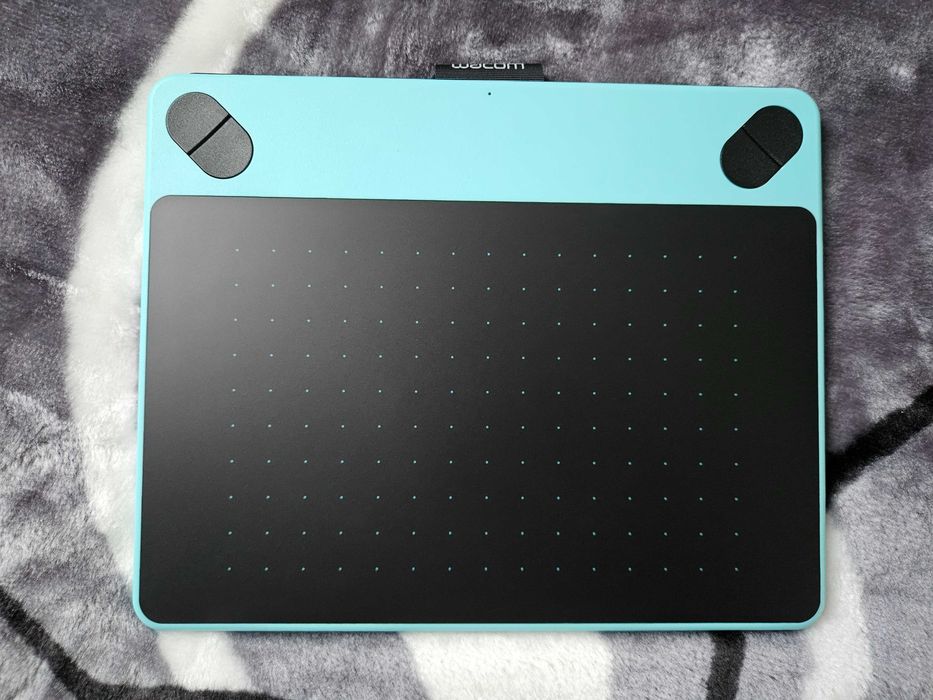 Tablet graficzny Wacom Intuos Comic S niebieski i futerał ochronny