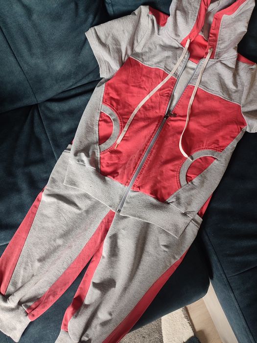 Костюм жилетка+капрі