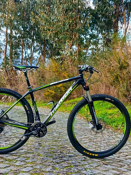 Bicicleta Carbono Merida 29" (negociável)