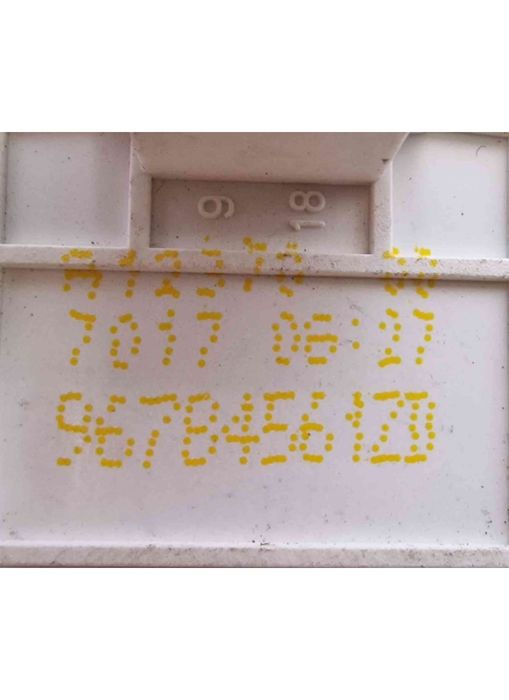 Comando / Botão / Interruptor Vidros Frente Esquerdo 96784561ZD - PEUGEOT EXPERT Caixa