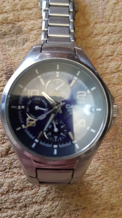 Продам часы Casio
