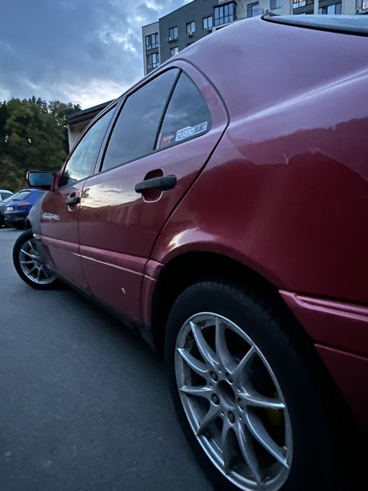 СРОЧНО Mercedes Benz w202 2.3 kompressor
