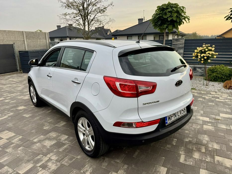 Kia Sportage Kia Sportage 1,6 benzyna 10 lat w jednych rękach Zadbany Ładny